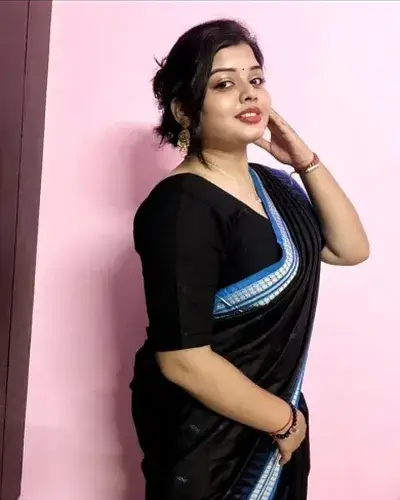 Escorts Service Model Town